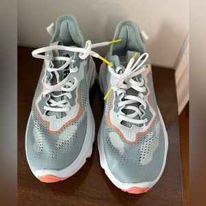 Brand New Sorel Running Shoes size 7